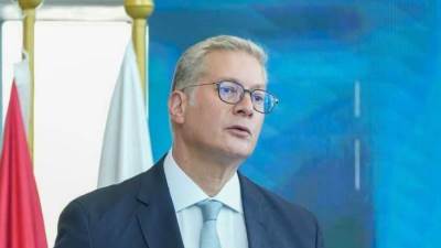 وزير البترول يعلن انطلاق المرحلة الأولى لطرح شركات القطاع بالبورصة المصرية