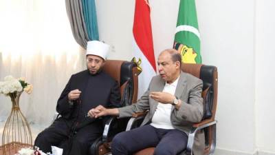 محافظ المنيا يستقبل وزير الأوقاف لبحث تطوير منطقة البهنسا الأثرية ودعم الخطط الدعوية والتنموية