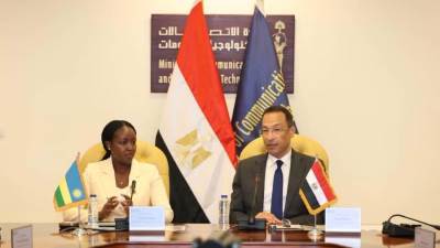 وزير الاتصالات يبحث مع نظيره الرواندي التعاون في التحول الرقمي والذكاء الاصطناعي وبناء القدرات الرقمية