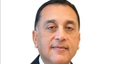 تفويض وزير العدل باختصاصات رئيس الوزراء بشأن تنظيم تملك غير المصريين للعقارات والأراضى