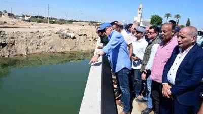وزير الري يوجه بتكثيف أعمال تطهير الترع والمصارف.. وتطبيق القانون بكل حزم ضد المخالفين