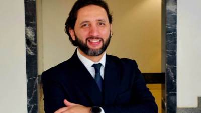 أحمد ممدوح رئيسًا للقطاع التجاري بمجموعة ميثاق العربية للتطوير العمراني لدعم خطط النمو والتوسع