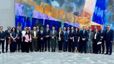 رئيس هيئة الشراء الموحد يستعرض فرص الاستثمار وتوطين الصناعات الطبية خلال المائدة المستديرة للتحالف الصحي الألماني