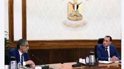 رئيس الوزراء يستعرض مع وزير الدولة للإعلام آليات تنفيذ تكليفات الرئيس السيسي