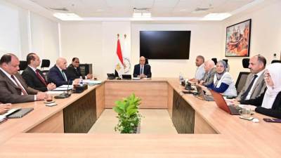 وزير الري يعتمد خارطة طريق لإنشاء إدارة مركزية جديدة للموارد المائية غير التقليدية