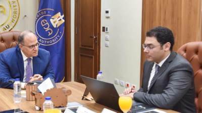 رئيس هيئة الدواء المصرية يبحث مع ممثلي شركة كاثترونيكس تعزيز التعاون في مجال المستلزمات الطبية والتكنولوجيا الطبية المتقدمة