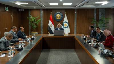وزير البترول والثروة المعدنية يتابع الإقبال على فرص الاستثمار التعديني بنظام القطاعات المفتوحة