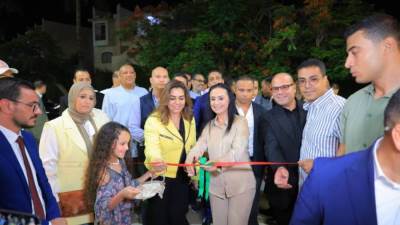 وزيرة التضامن الاجتماعي تفتتح  فعاليات معرض "ديارنا للحرف اليدوية والتراثية" بمارينا 4 الساحل الشمالي بحضور وزيرة التنمية المحلية والبيئة