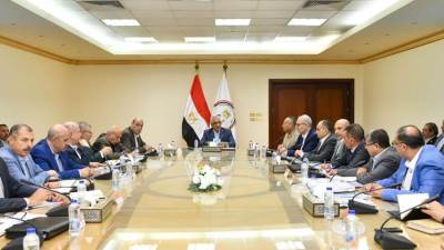 وزير الإنتاج الحربي: ويوجّه بسرعة تنفيذ المشروعات وتعظيم الاستفادة من الموارد المتاحة