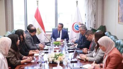 وزير الصحة يبحث التعاون مع شركة «راي» المتخصصة في الاستشارات الهندسية والمستشفيات الذكية