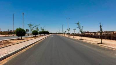 وزيرة الإسكان تتابع تنفيذ مشروعات تطوير الطرق والمرافق والتنسيق الحضاري بعدد من المدن الجديدة