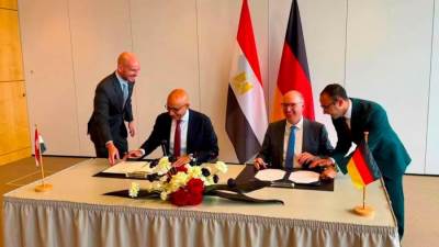 وزير التعليم يوقع إعلان نوايا مشترك مع وزير الدولة بوزارة التعاون الاقتصادي والإنمائي بألمانيا