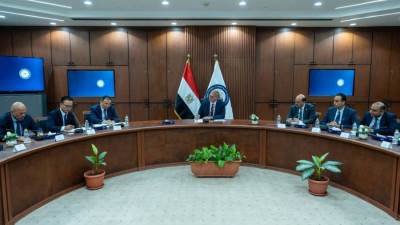 وزير البترول والثروة المعدنية يبحث مع مدير عام مجموعة CNCEC الصينية تسريع تنفيذ مشروعي الصودا آش ومجمع البحر الأحمر للبتروكيماويات