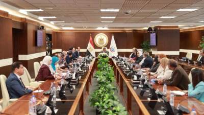 وزير الصحة يتابع أعمال الأمانة العامة للجنة الوطنية لنظم الغذاء والتغذية ويستعرض التقدم في الخطة التنفيذية