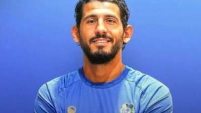 أحمد حجازي يبدأ مشواراً إدارياً مع نيوم.. مساعداً للمدير الرياضي بعد اعتزاله