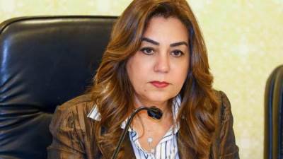 وزيرة التنمية المحلية والبيئة تتابع نتائج المرور الميداني لقطاع التفتيش والرقابة والإدارة المركزية للتحول الرقمي بالوزارة على أحياء محافظة بورسعيد