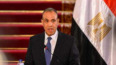 وزير الخارجية يهنئ نظيرته اليمنية بمناسبة توليها مهام منصبها