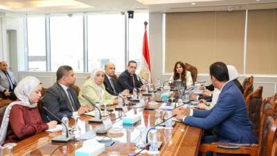 وزيرة الإسكان تعقد اجتماعًا لمتابعة مشروع تعديل أحكام قانون البناء في شأن تنظيم اتحاد الشاغلين