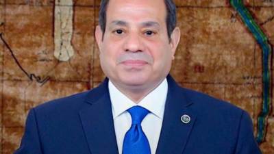 الرئيس السيسي يتابع تطوير منظومة التموين وإنشاء 300 مخبز استراتيجي