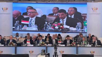 وزير الصناعة يشارك في اجتماع وزراء صناعة دول تجمع البريكس المنعقد بمدينة جايبور الهندية