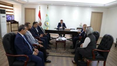 وزير الزراعة يلتقي وفداً من رجال الأعمال الأتراك لبحث فرص الاستثمار الشامل بالقطاع الزراعي والداجني