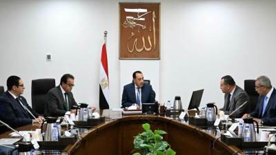 رئيس الوزراء يتابع مستجدات الموقف التنفيذي للمعهد القومي للأورام الجديد بالشيخ زايد "مستشفى 500500"
