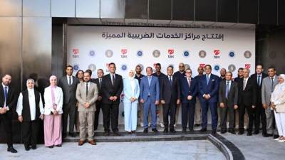رئيس الوزراء يفتتح مركز الخدمات الضريبية المميزة بالعلمين الجديدة.. ويشهد إطلاق «موبايل أبلكيشن» للتصرفات العقارية