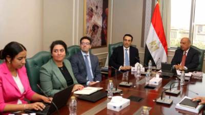 وزير الكهرباء يتابع مع شركة سكاتك النرويجية مستجدات التنفيذ في مشروعات الطاقة الشمسية وطاقة الرياح قدرة 3100 ميجاوات