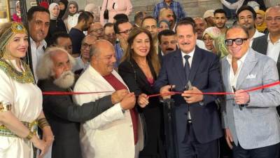 البنك الأهلي المصري انطلاق فعاليات معرض «ضفاف النيل تتجلى بالفن» على ممشى أهل مصر
