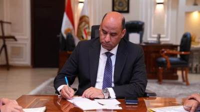 وزير العمل: الخميس المقبل 27 أغسطس إجازة رسمية مدفوعة الأجر للعاملين بالقطاع الخاص بمناسبة المولد النبوي الشريف
