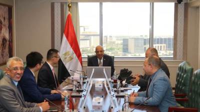 وزير الكهرباء يتابع مع شركة هواوي الصينية مستجدات مشروع التصنيع المحلي لبطاريات تخزين الطاقة