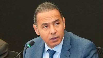 لقاء موسع برئاسة إسلام عزام لمتابعة خطوات تفعيل "الشورت سيلينج" بعد إطلاق الإطار التنظيمي الجديد