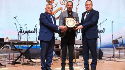 وزير التعليم العالي ورؤساء الجامعات يشهدون ختام مهرجان «طرب» بجامعة السويس