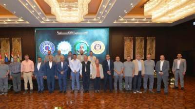 وزير الصناعة يختتم زيارته بالمنطقة الاقتصادية لقناة السويس بتفقد مجمعي الأسمدة الفوسفاتية والأزوتية التابعين لشركة النصر للكيماويات الوسيطة