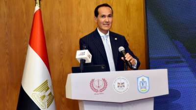 الرئيس التنفيذي للهيئة العامة للاستثمار والمناطق الحرة يشارك في الجولة الثانية من مبادرة مصر تنطلق بالتصدير ببورسعيد