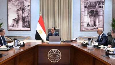 رئيس الوزراء يتابع جهود الشراكة مع جامعة إكستر البريطانية لإنشاء أول حرم دولي للجامعة في مصر