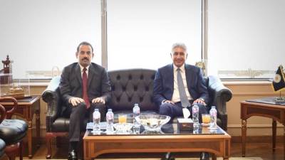 وزير السياحة والآثار يلتقي رئيس جهاز مستقبل مصر للتنمية المستدامة لبحث سبل تعزيز التعاون المشترك لتحقيق المستهدفات التنموية لقطاع السياحة