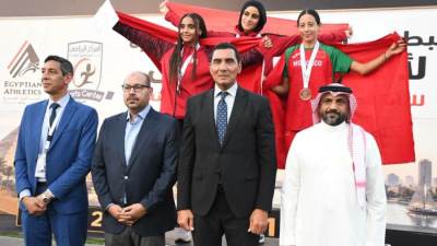 جوهر نبيل يفتتح أعمال تطوير الملعب والمضمار بالمركز الأولمبي ويشهد منافسات البطولة العربية لألعاب القوى