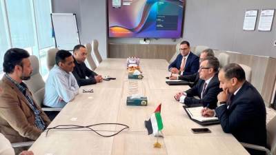 وزير التخطيط يعقد سلسلة من اللقاءات مع المسئولين في دولة الإمارات وممثلي المؤسسات الدولية والإقليمية ويبحث مع قيادات "أمريكانا للأغذية" التعاون المشترك