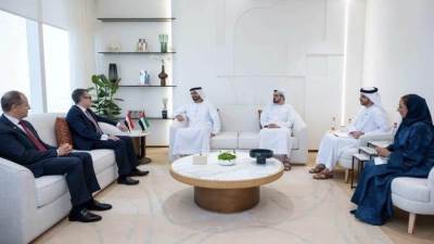 وزير التخطيط والتنمية الاقتصادية يبحث مع وزير شئون مجلس الوزراء الإماراتي تعزيز العلاقات الاقتصادية والتنموية بين مصر والإمارات