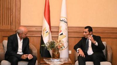 وزير الرياضة يبحث مع رئيس شركة لاند مارك للتطوير العقاري "LMD "سبل دعم الأبطال الرياضيين ورعايتهم
