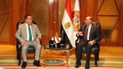 وزير العمل يبحث مع نظيره الليبي تعزيز التعاون في ملفات العمل