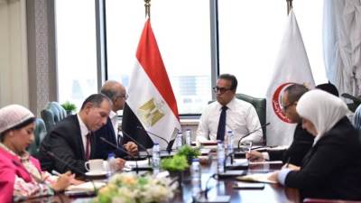 وزير الصحة يستقبل رئيس الجمعية العالمية لجراحات الجلوكوما لمناقشة سبل التعاون وتعزيز المبادرة الوطنية للكشف المبكر عن الجلوكوما