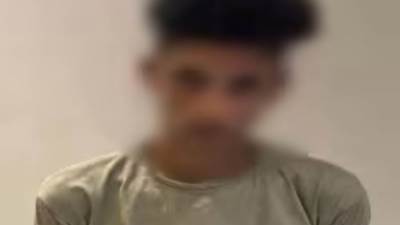 ضبط عنصر جنائي لقيامه بالنصب على راغبي شراء الأسلحة البيضاء عبر مواقع التواصل الاجتماعي