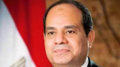الرئيس السيسى يشاهد عرضًا تسجيليًا عن الدورات التدريبية للأكاديمية العسكرية المصرية في التخصصات المختلفة