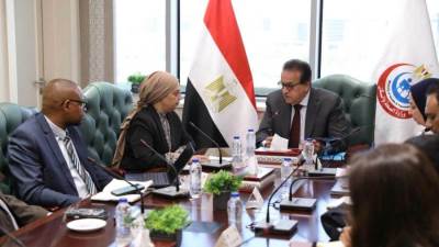 وزير الصحة يبحث مع وفد البنك الدولي تعزيز الشراكة لدعم تطوير المنظومة الصحية