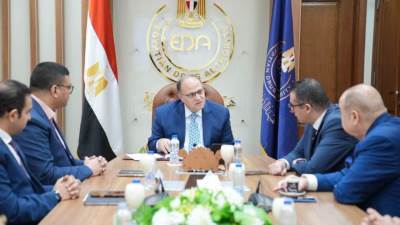 رئيس هيئة الدواء يبحث مع رئيس هيئة المعارض والمؤتمرات سبل دعم الاستثمار وتعزيز حضور الدواء المصري إقليمياً ودولياً