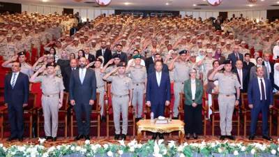 القوات المسلحة بالتعاون مع وزارة الإتصالات وتكنولوجيا المعلومات ينظمان مراسم حفل تخرج دورة برنامج التدريب الإحترافى لعدد من المجندين من معهد تكنولوجيا المعلومات (ITI) 