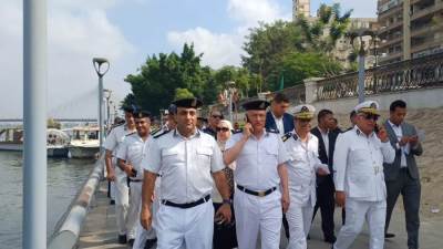 تنفيذ حملة مكبرة لإزالة التعديات والإشغالات الواقعة بنطاق مشروع ممشى أهل مصر