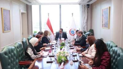 وزير الصحة يبحث مع صندوق الأمم المتحدة للسكان تعزيز التعاون لإتاحة خدمات تنظيم الأسرة